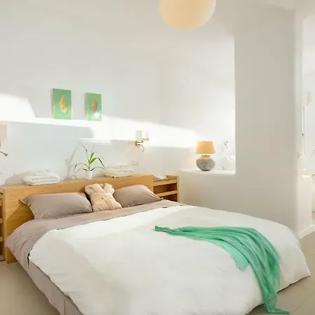 Master 13 Bedrooms