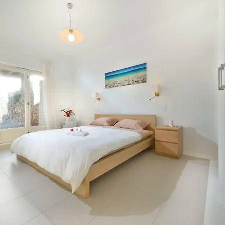 Master 13 Bedrooms * Mykonos Town